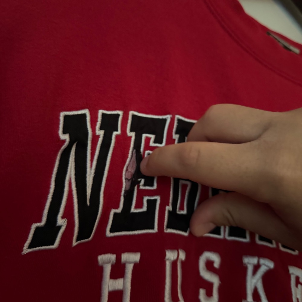Stadium Athletics Nebraska Huskers Sweatshirt Mens Medium Red Crewneck NCAA y2k - Picture 9 of 10